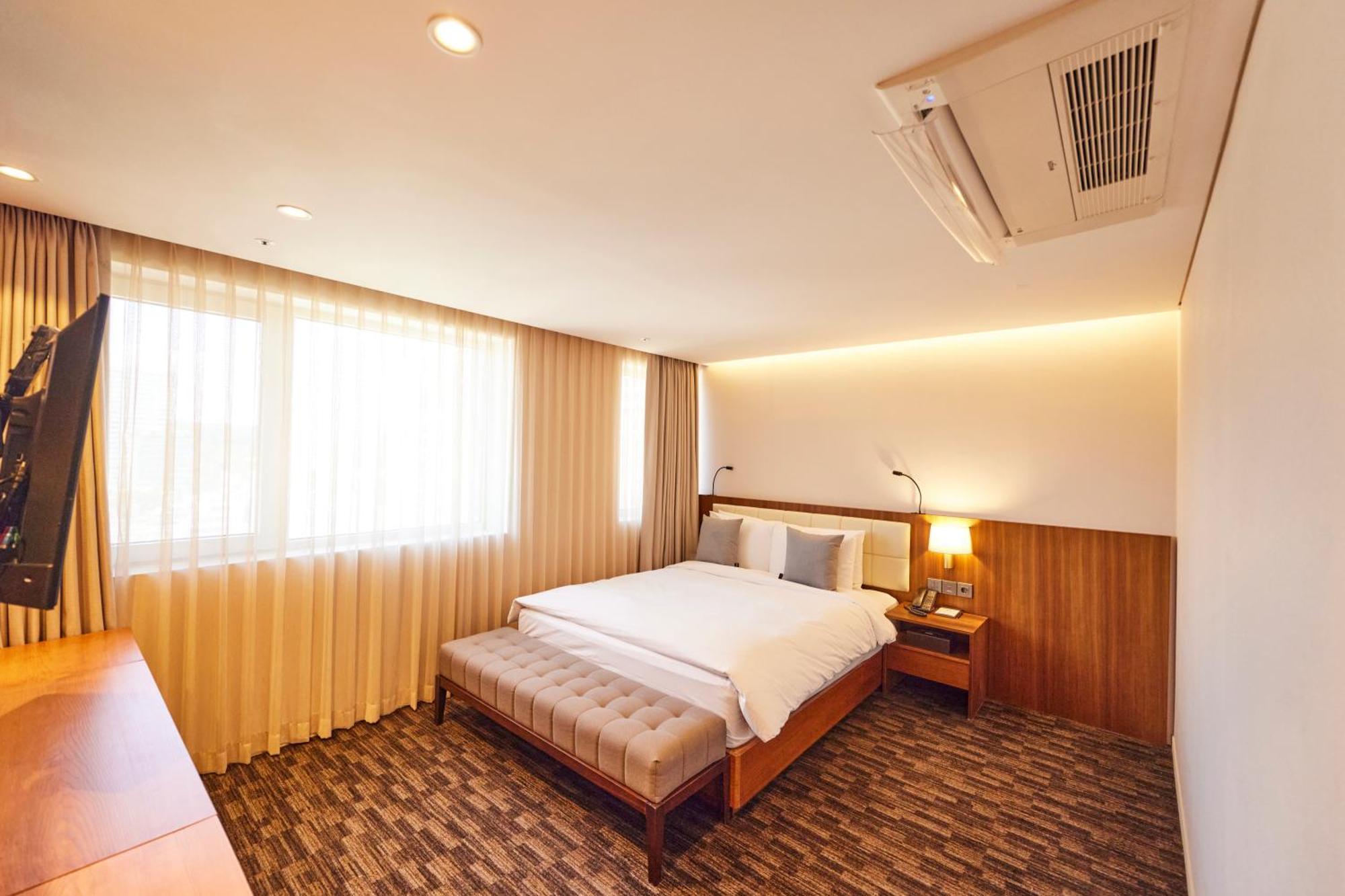 Hotel Uri& Seoul Exterior photo