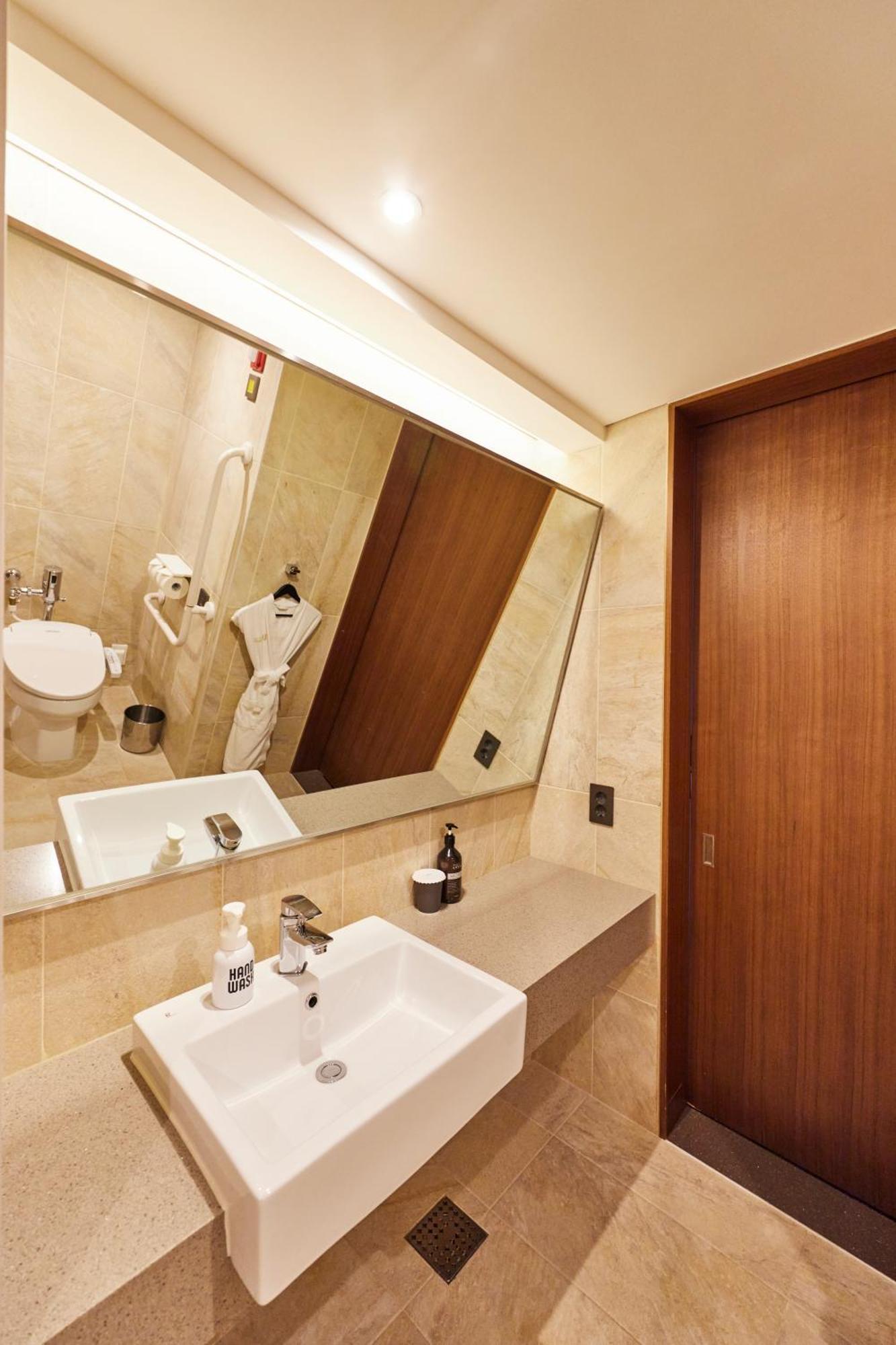 Hotel Uri& Seoul Exterior photo